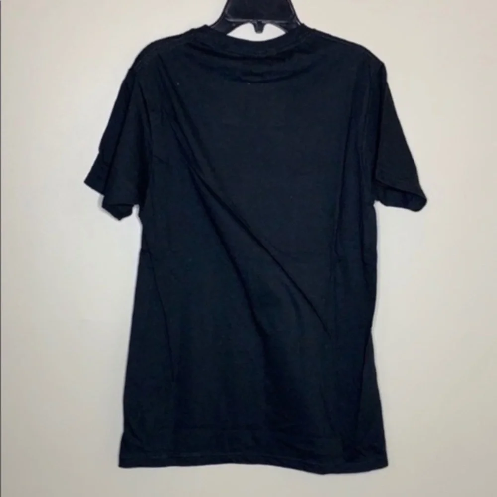 NWT. LEVI’S Men’s Top